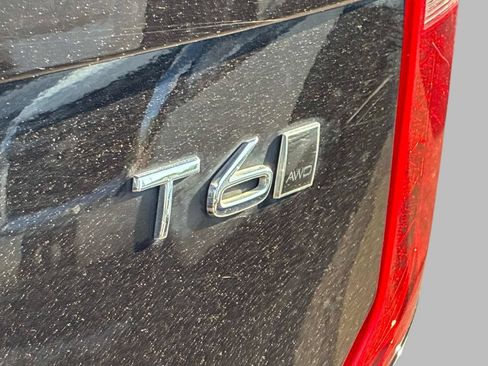 Used 2021 Volvo XC90 T6 Momentum AWD/4WD image 11