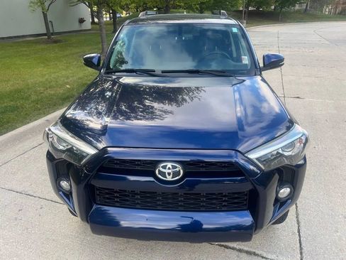Used 2019 Toyota 4Runner SR5 Premium image 2