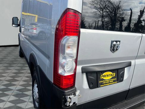 Used 2021 RAM ProMaster 2500 w/ Convenience Group image 20