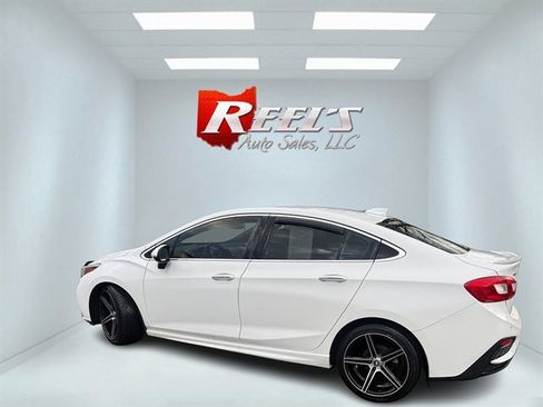 Used 2016 Chevrolet Cruze Premier FWD image 34