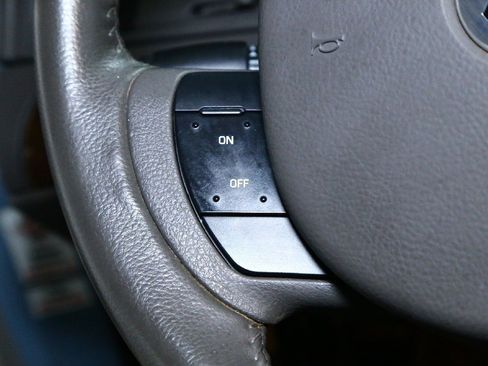 Used 2008 Mercury Grand Marquis LS image 32