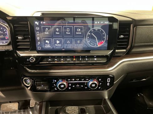 Certified 2024 GMC Sierra 1500 SLT w/ SLT Premium Plus Package AWD/4WD image 23