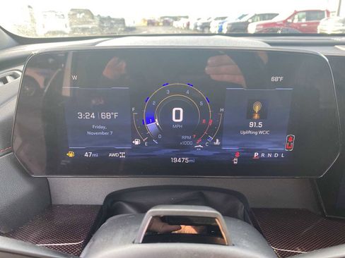 Used 2024 Chevrolet Traverse RS w/ LPO, Floor Liner Package image 20