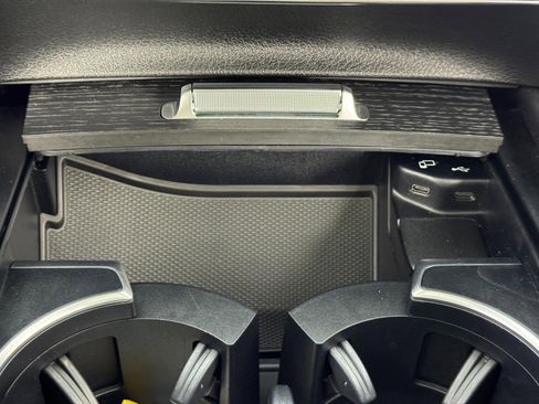 Used 2022 Mercedes-Benz GLE 350 image 36