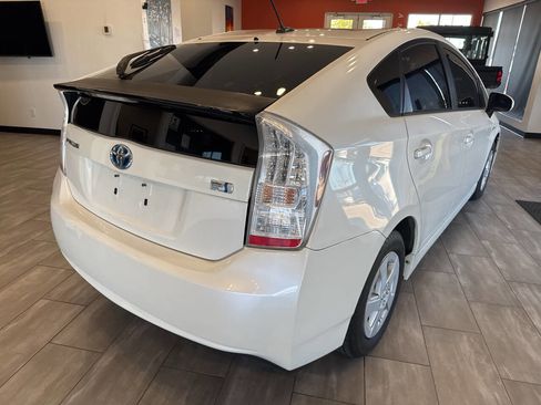 Used 2011 Toyota Prius Two image 12