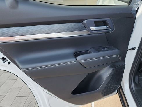 New 2026 GMC Terrain Elevation w/ Technology Package II image 40