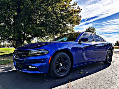Used 2019 Dodge Charger SXT w/ Driver Confidence Group