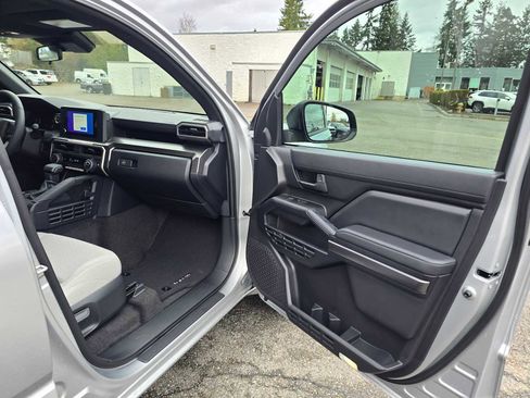 Certified 2025 Toyota 4Runner SR5 image 10