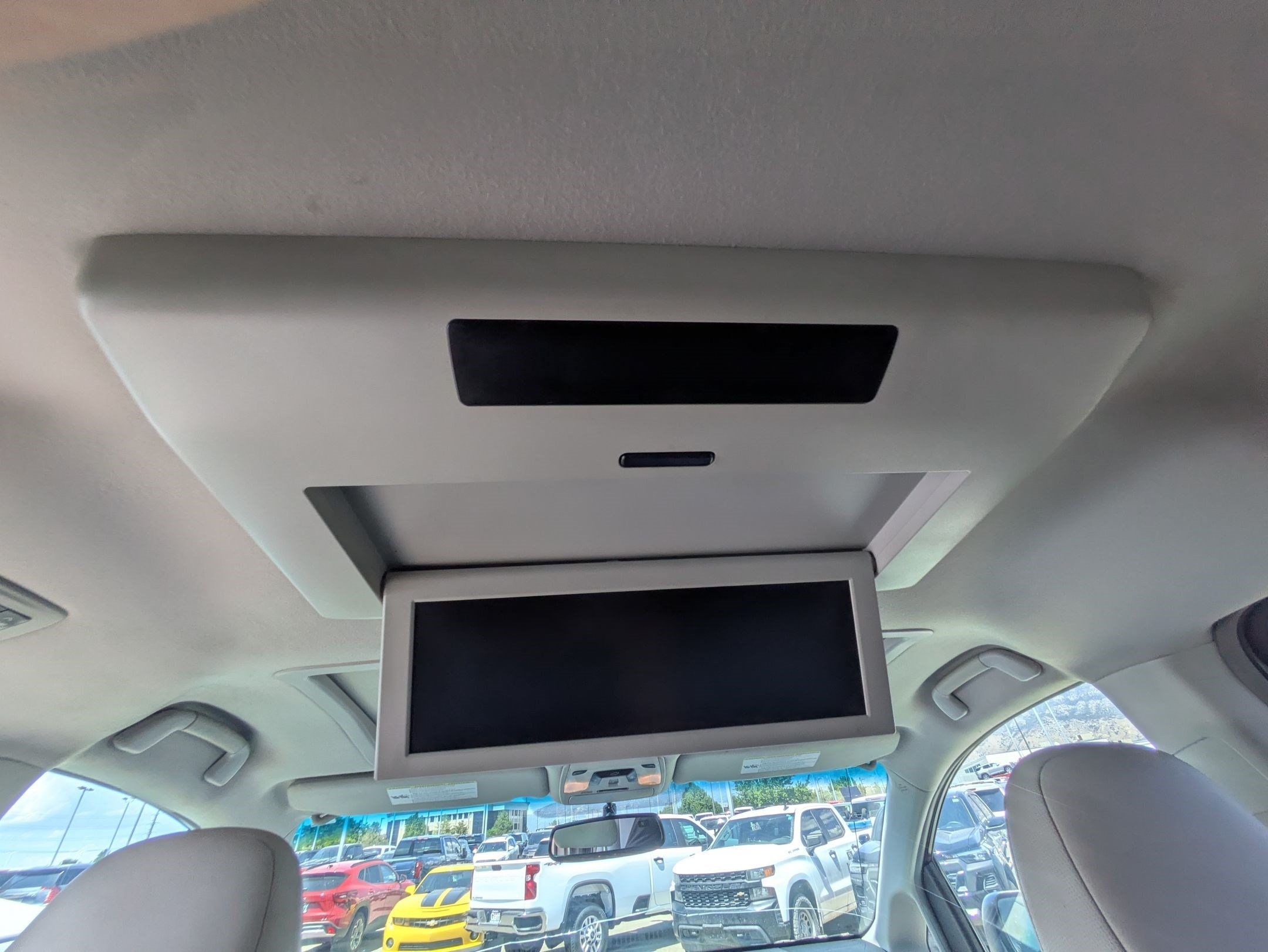 Used 2012 Toyota Sienna XLE w/ Entertainment Pkg FWD image 30