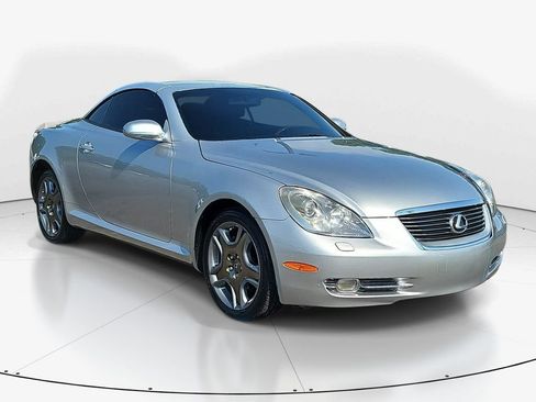 Used 2006 Lexus SC 430 Convertible RWD image 3