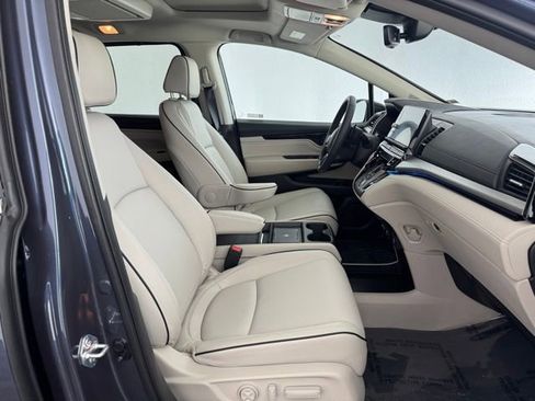 Certified 2026 Honda Odyssey Touring image 29