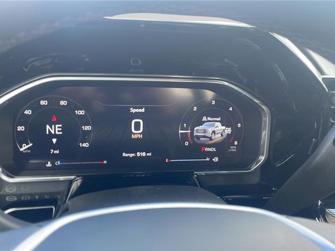 New 2026 GMC Sierra 1500 SLE image 12