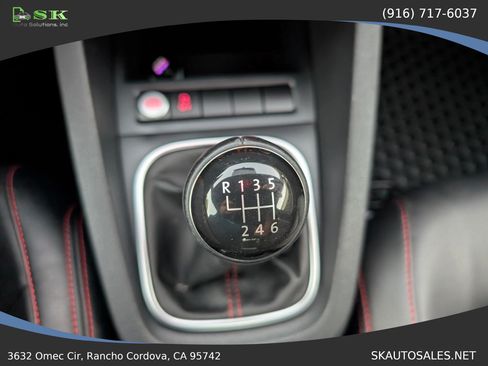 Used 2014 Volkswagen Jetta GLI Autobahn FWD image 20