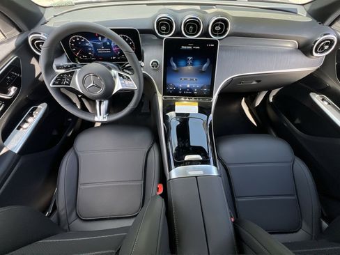New 2026 Mercedes-Benz GLC 300 4MATIC image 28