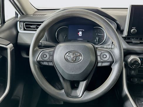 Used 2024 Toyota RAV4 XLE image 18