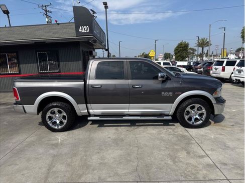 Used 2014 RAM 1500 Laramie w/ Convenience Group AWD/4WD image 12