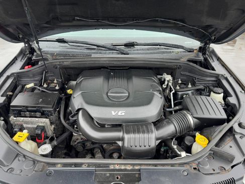 Used 2014 Jeep Grand Cherokee Altitude image 25