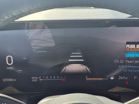 Used 2025 Buick Enclave Preferred image 13