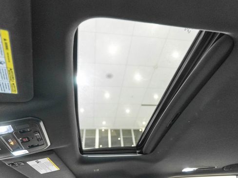 Certified 2025 Toyota Sequoia SR5 AWD/4WD image 23