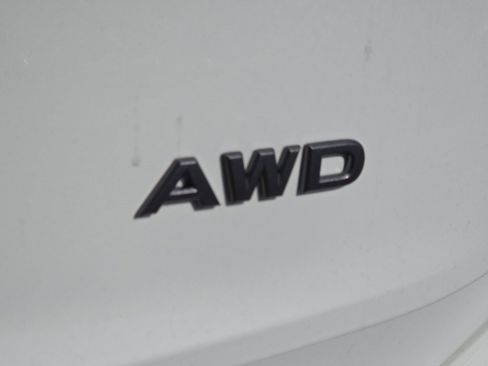 New 2026 Nissan Rogue S image 18