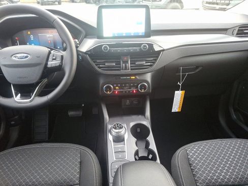New 2025 Ford Escape Active w/ Cold Weather Package image 17