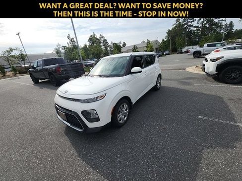 Used 2021 Kia Soul LX FWD image 5