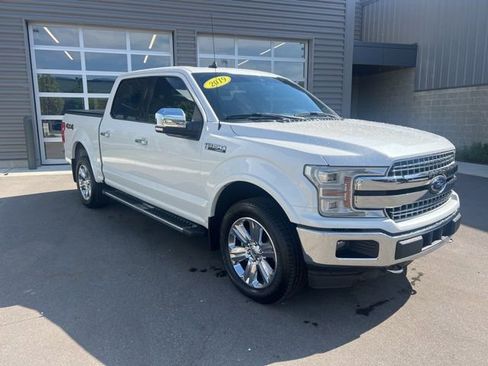 Used 2019 Ford F150 Lariat w/ Equipment Group 502A Luxury AWD/4WD image 3