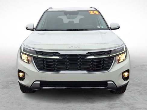 Used 2024 Kia Seltos S image 2