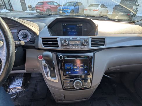 Used 2015 Honda Odyssey EX-L image 17