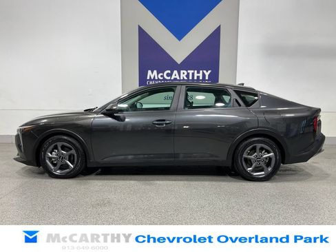 Used 2025 Kia K4 FWD image 8