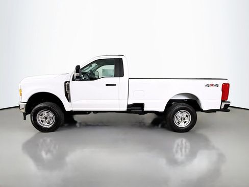 Used 2024 Ford F250 XL w/ XL Chrome Package AWD/4WD image 4