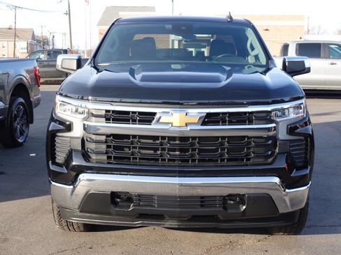 Used 2024 Chevrolet Silverado 1500 LT image 5