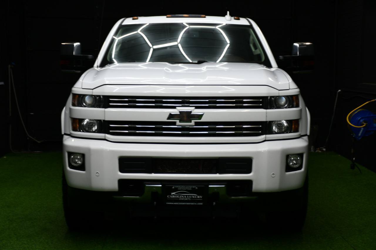 Used 2015 Chevrolet Silverado 2500 High Country AWD/4WD image 10