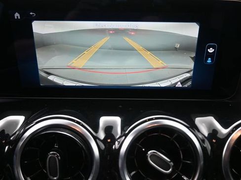 Certified 2025 Mercedes-Benz GLA 250 image 6