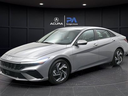 Used 2025 Hyundai Elantra Limited