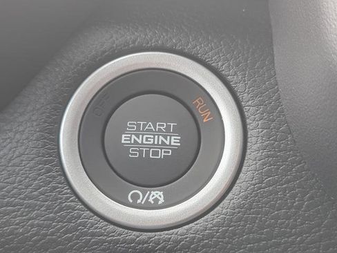 Used 2026 RAM 1500 Big Horn AWD/4WD image 11