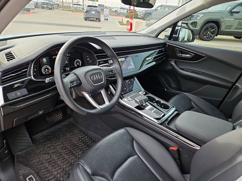 Used 2023 Audi Q7 2.0T Premium Plus w/ Premium Plus Package image 11
