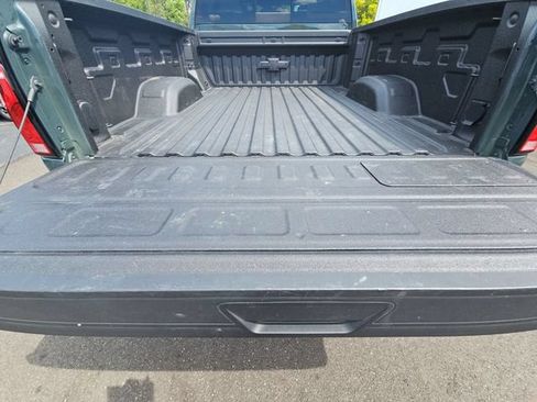 Used 2025 Chevrolet Silverado 2500 ZR2 w/ Technology Package AWD/4WD image 28