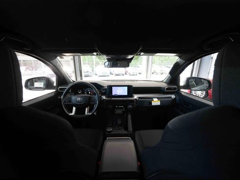 New 2026 Toyota 4Runner SR5 RWD image 19