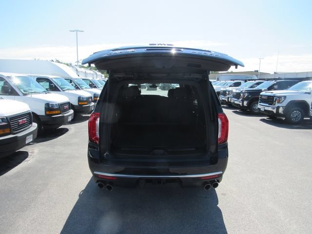 Certified 2021 GMC Yukon Denali w/ Denali Premium Package AWD/4WD image 28