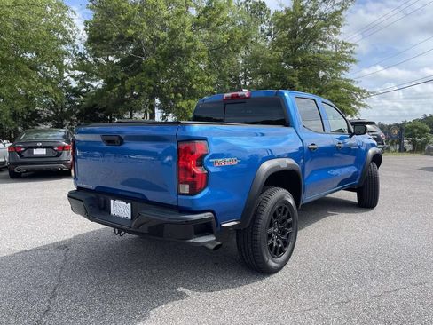 Used 2024 Chevrolet Colorado Trail Boss AWD/4WD image 3