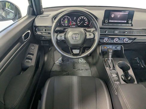 Used 2023 Honda Civic Sport image 35