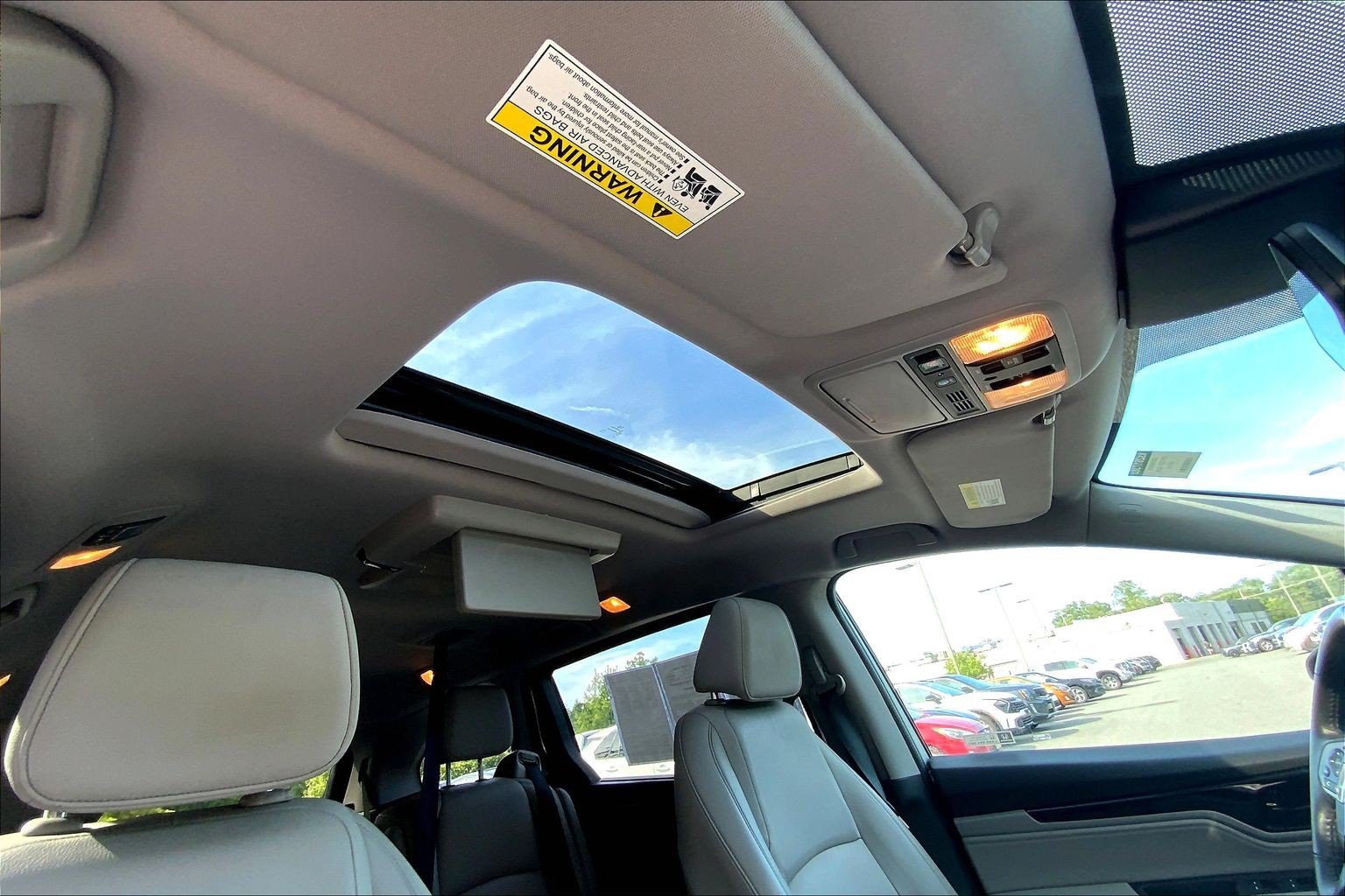 Used 2023 Honda Odyssey Touring image 24