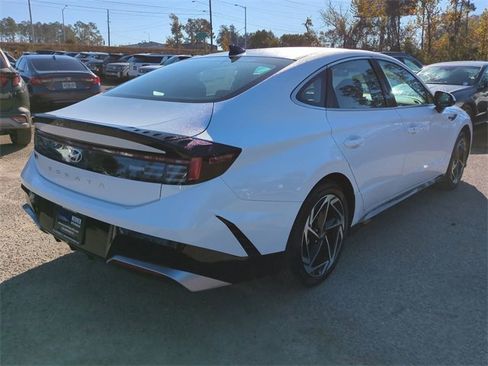 New 2026 Hyundai Sonata SEL image 5