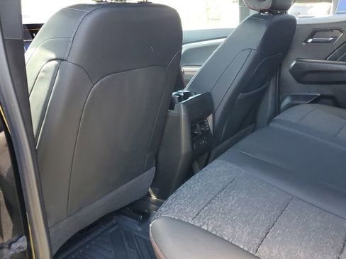 Used 2023 Chevrolet Colorado Z71 w/ Z71 Convenience Package 2 AWD/4WD image 24