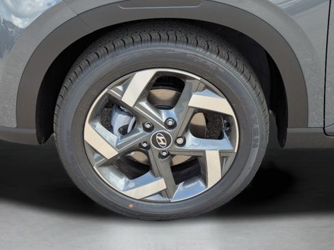 New 2026 Hyundai Venue SEL FWD image 36