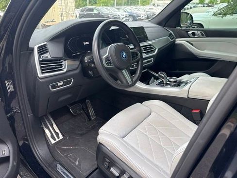 Certified 2023 BMW X5 xDrive45e w/ Executive Package AWD/4WD image 8