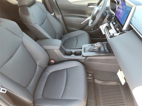 New 2026 Toyota Corolla Cross XLE image 10