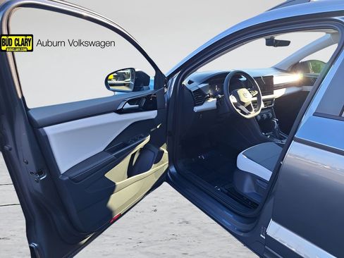 New 2025 Volkswagen Taos S AWD/4WD image 12