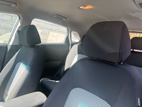 Used 2020 Hyundai Kona SE FWD image 10